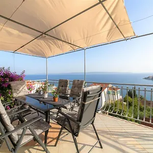 Mira Apartament